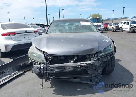 2013 Honda Accord Ex z USA, uszkodzony, nr VIN 1HGCR2F70DA084812